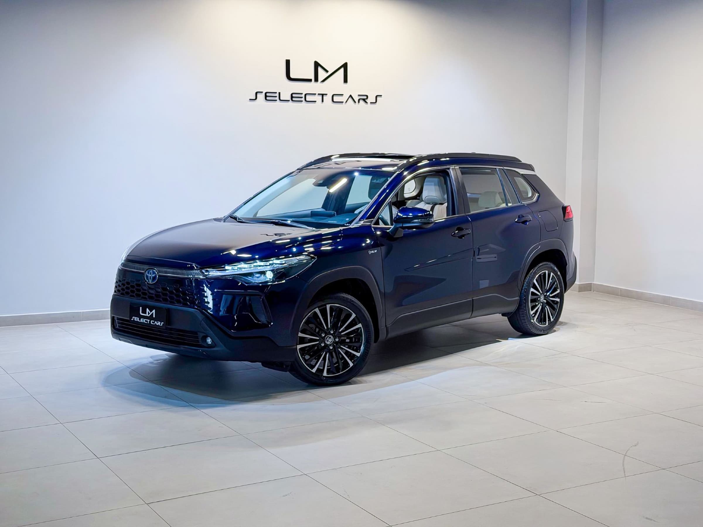 Toyota Corolla Cross Hybrid azul — SUV