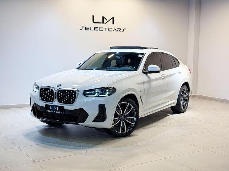 BMW X4 xDrive30i 2021/2022 — foto de estúdio LM